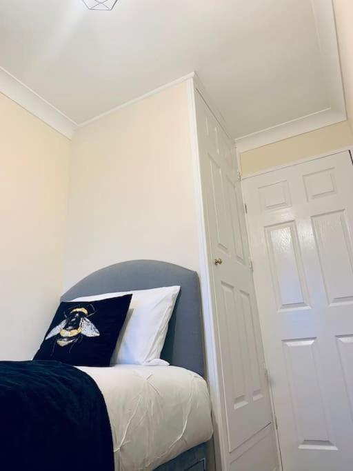 Homely Detached 3 Bedroom House Near Sheffield ロザーハム エクステリア 写真