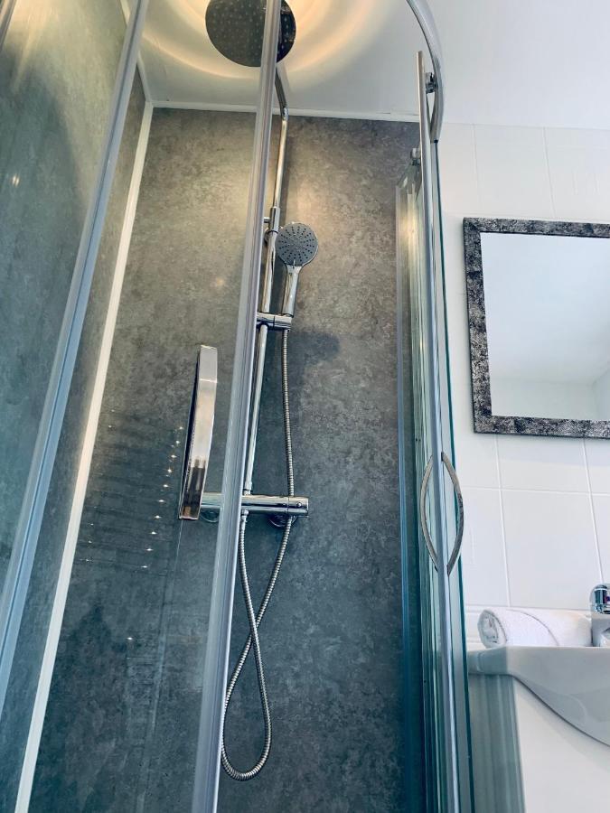 Homely Detached 3 Bedroom House Near Sheffield ロザーハム エクステリア 写真