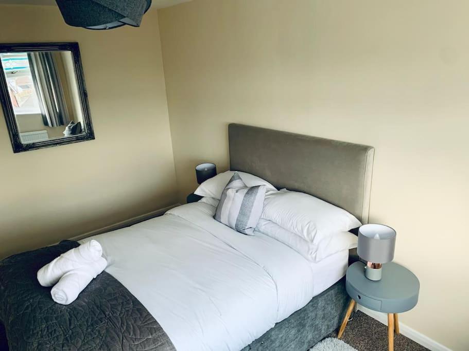 Homely Detached 3 Bedroom House Near Sheffield ロザーハム エクステリア 写真